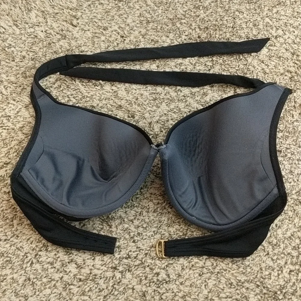 Swimsuit top, Victoria's Secret - Picture 2 of 4